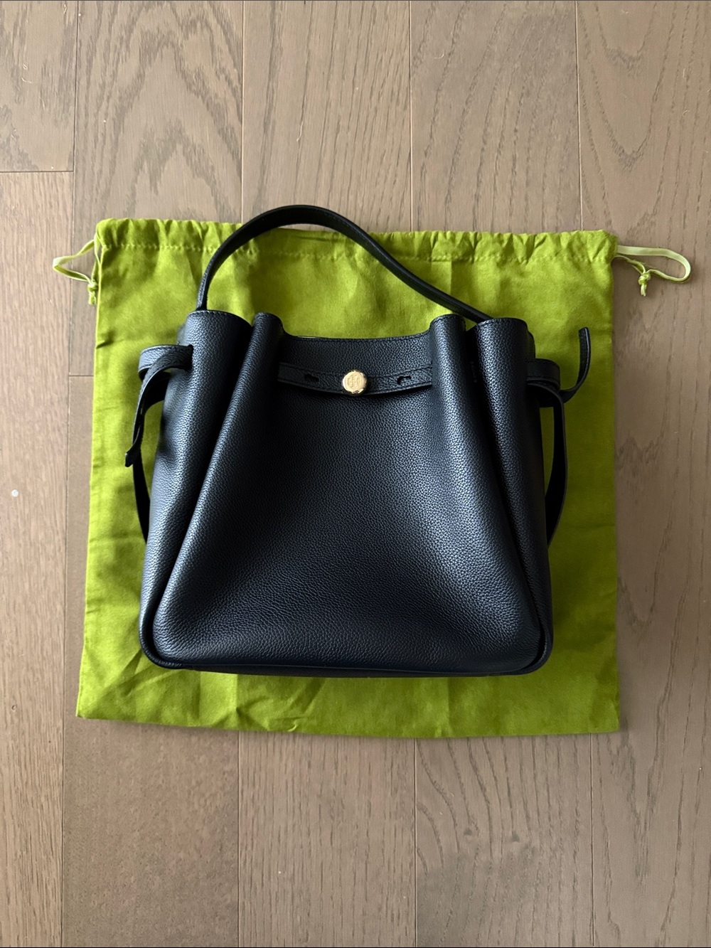 🆕 Tory Burch Romy bucket bag - Picture 3 of 14
